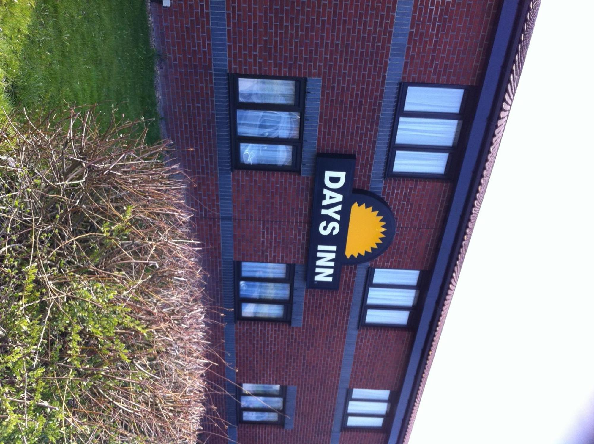 Days Inn Hotel Sheffield South Harthill  Esterno foto